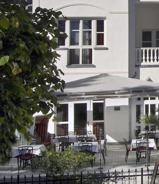 Hotel Kastell Ahlbeck  Exterior photo